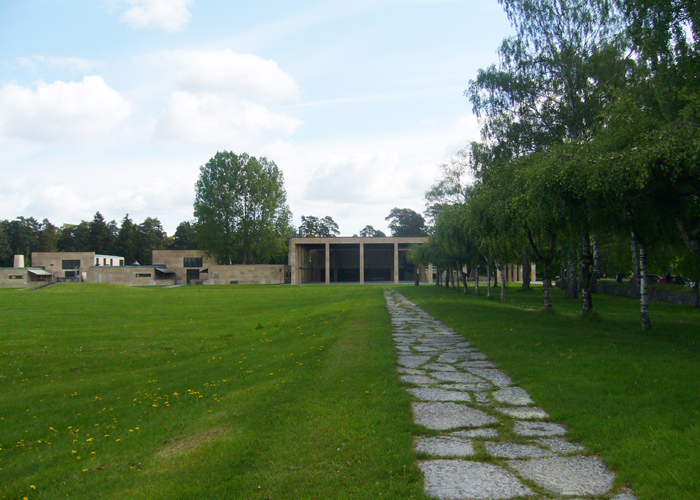 Stockholm South Cemetery and Woodlamd/Gunnar Asplund, Sigurd Lewerentz