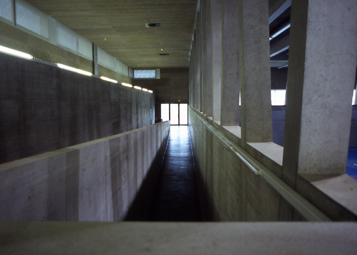 Pfaffenholz Sports Centre /Herzog & de Meuron