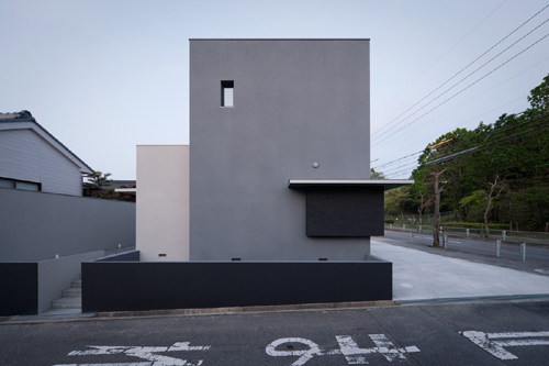 サムネイル:フォルム・木村浩一建築研究所による