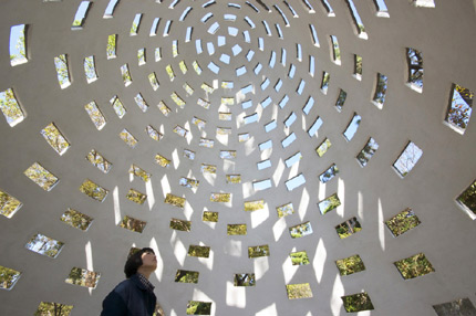 サムネイル:森田一弥によるレンガ造のパビリオン「Brick-pod」