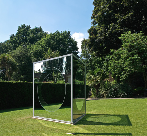 サムネイル:ダン・グレアムによるポータビリオン・プロジェクトのための作品