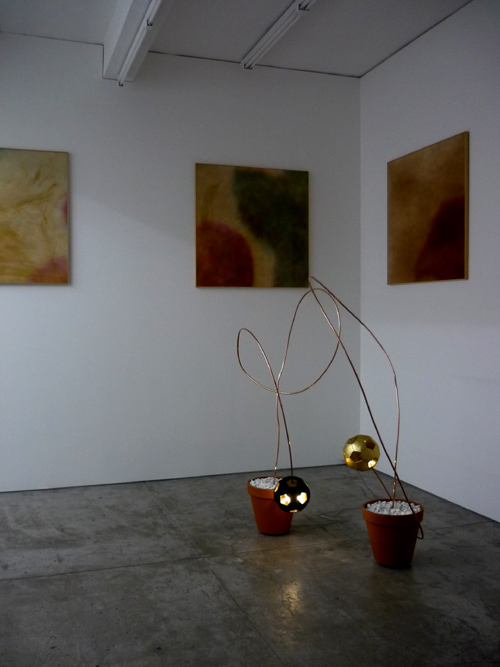 サムネイル:TARO NASUで行われた青木淳の展覧会