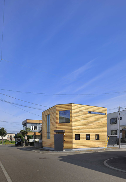 サムネイル:五十嵐雄祐 / 五十嵐ユースケ設計室による北海道札幌の住宅「focuscanvas」