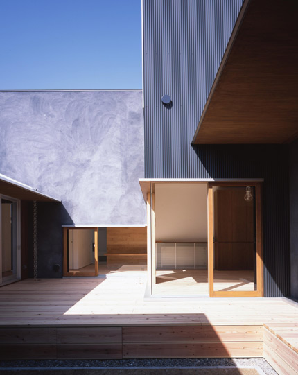 サムネイル:岸本貴信 / CONTAINER DESIGNによる「泉南の家」
