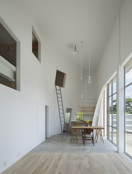 izumi-omiya-02.jpg