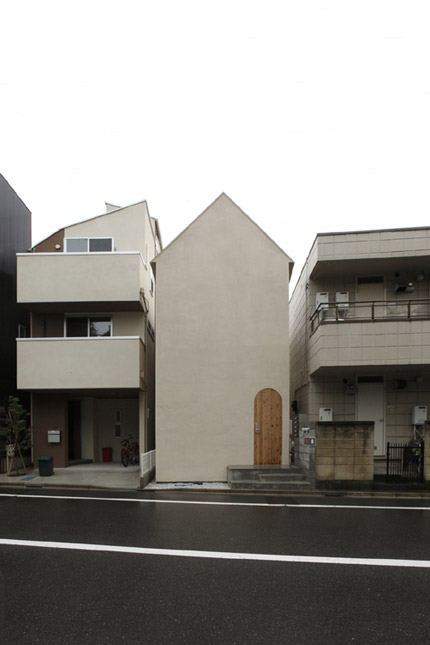 サムネイル:小山貴弘 / コヤマアトリエによる