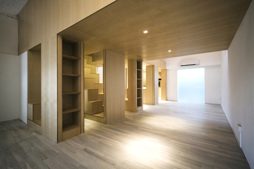 サムネイル:PLYSTUDIOによる