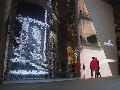 サムネイル:吉岡徳仁のコンセプトデザインによる時計見本市BASELWORLDのスワロフスキーブース