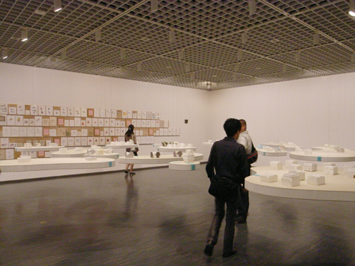 サムネイル:展覧会レポート